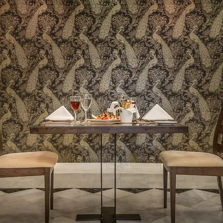 Otel Elegance Luxury Executive - Adults Only Tragaki
