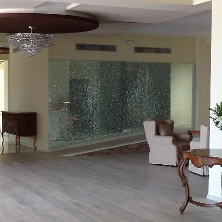 Elegance Luxury Executive - Adults Only