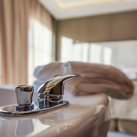 Szálloda Elegance Luxury Executive - Adults Only